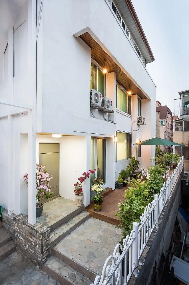 Wooju House Guest house Seoul