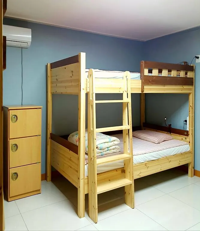 Guest house Wooju House