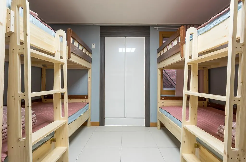 Wooju House Hotel Seoul Gæstehus